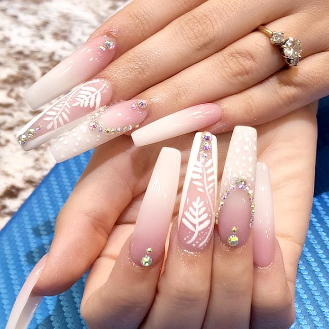 Home Nail salon 28054 AVALON SALON Gastonia, NC 28054